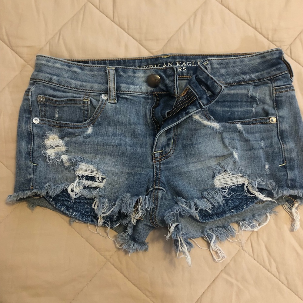 American Eagle Shortie Shorts. Size 6.
